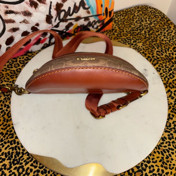 Coach Brown Signature Crossbody Bag - Picture 4 of 5